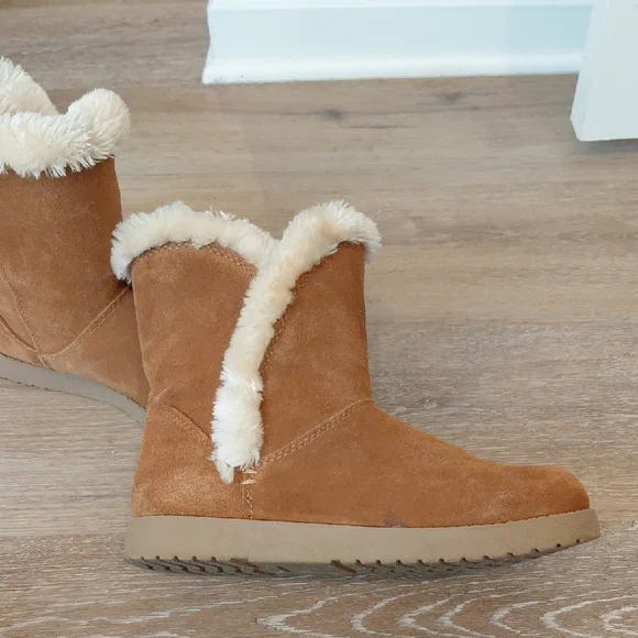 Women's Faux Suede Winter Boot with Faux Fur Trim - Tan - Picture 3 of 4